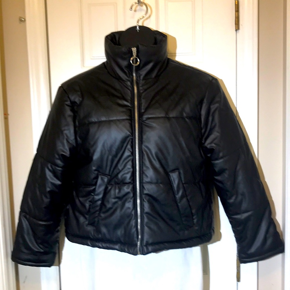 Women’s New Look Black Vegan Faux Leather Cropped Puffer Jacket